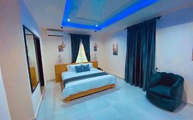 West Wing Hotel
