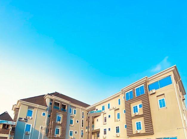 West Wing Hotel Lagos Dış mekan fotoğraf