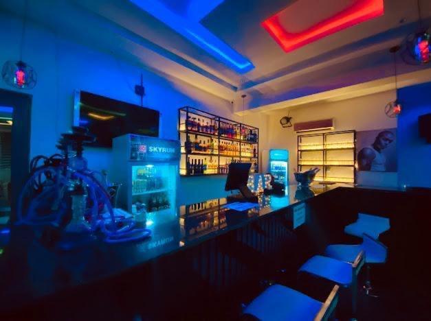 West Wing Hotel Lagos Dış mekan fotoğraf